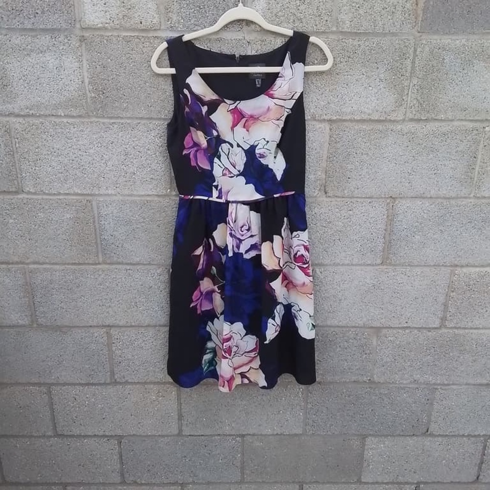 Adrianna Papell Black Sleeveless Scoop Neck Midi Dress